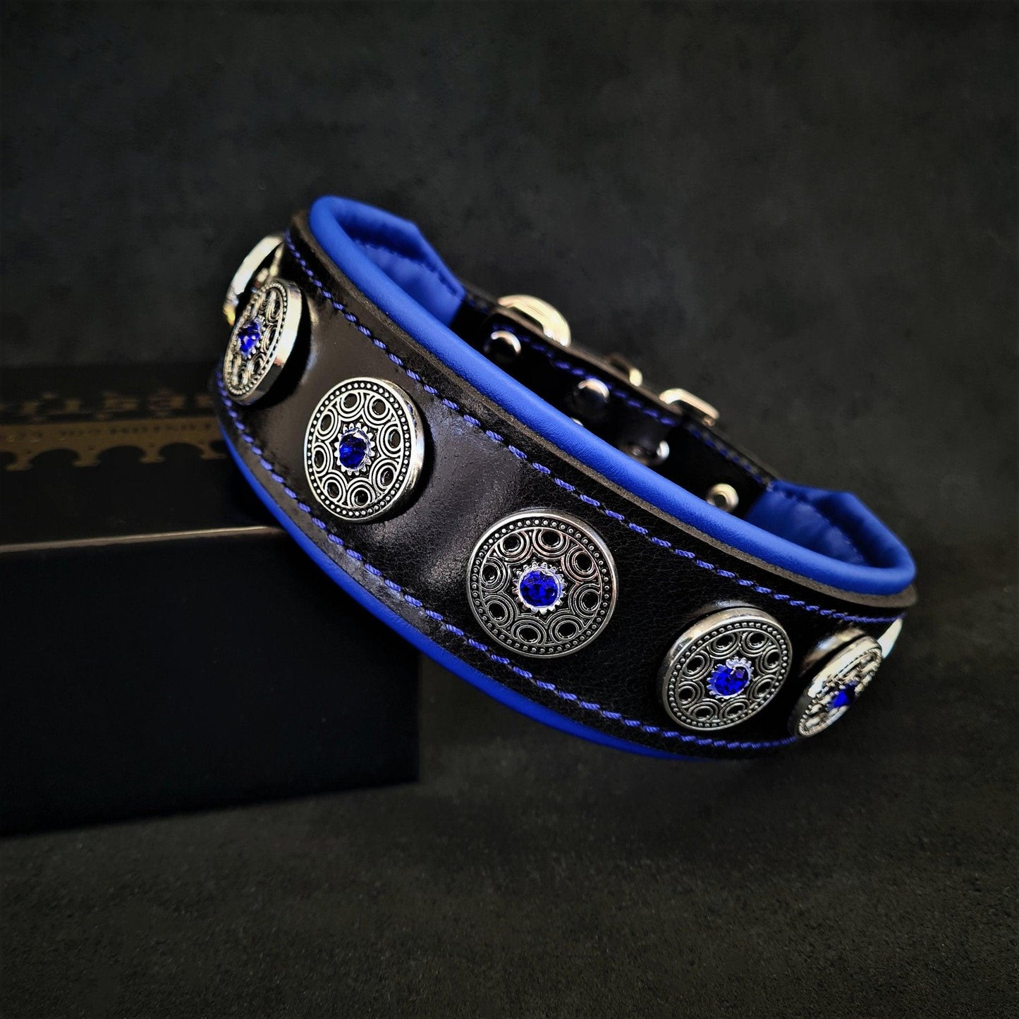 "Bijou" Halsband Schwarz & Blau-0