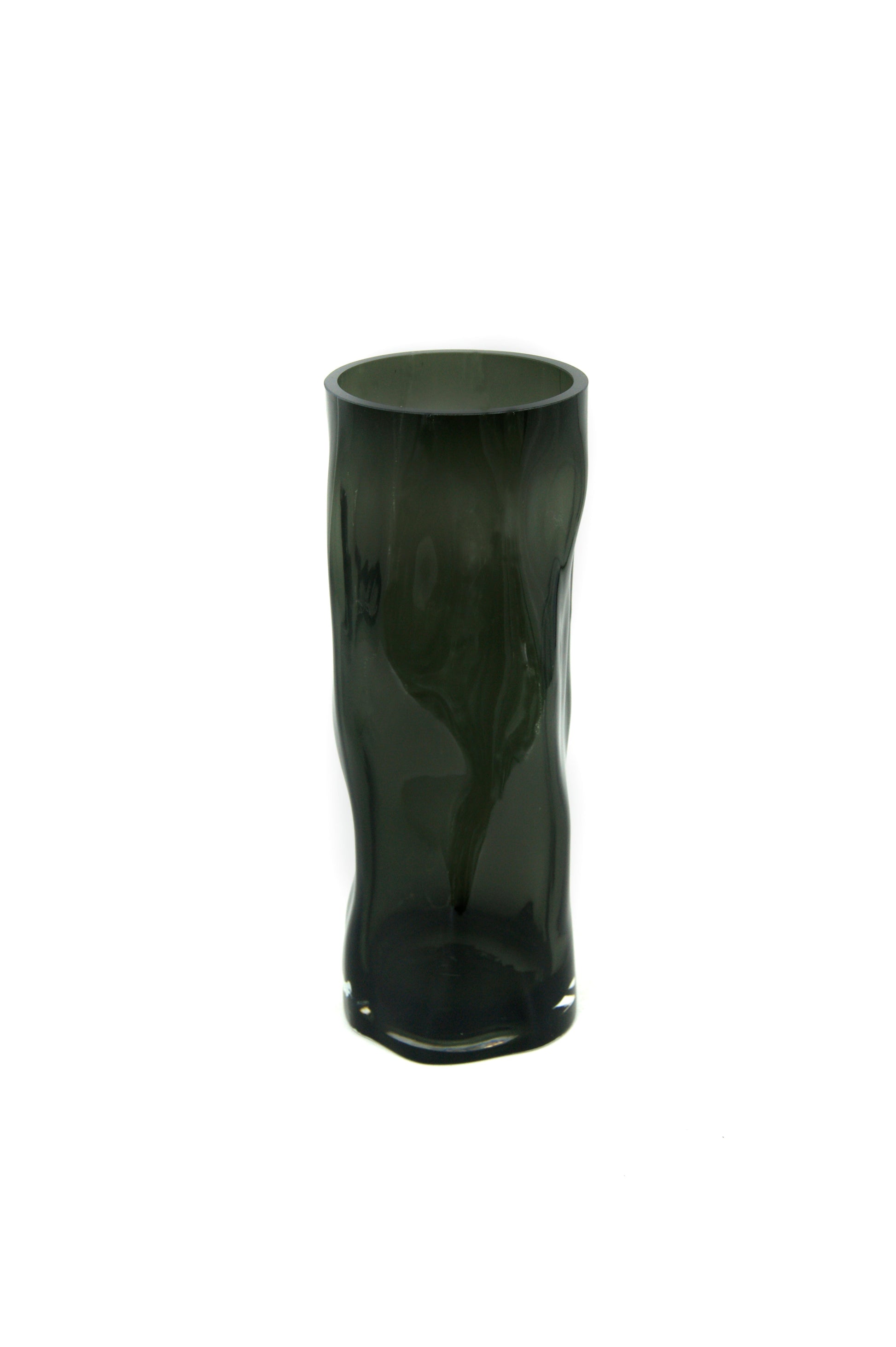 Vase mit unregelmäßiger Form, wie schwarzes Holz. -1