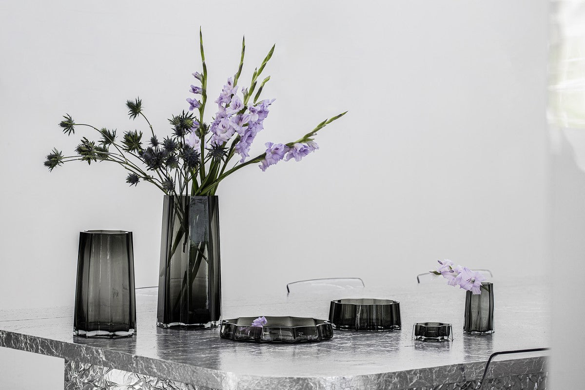 Kleine Luxusvase, moderner Klassiker, stilvolles Design.-2