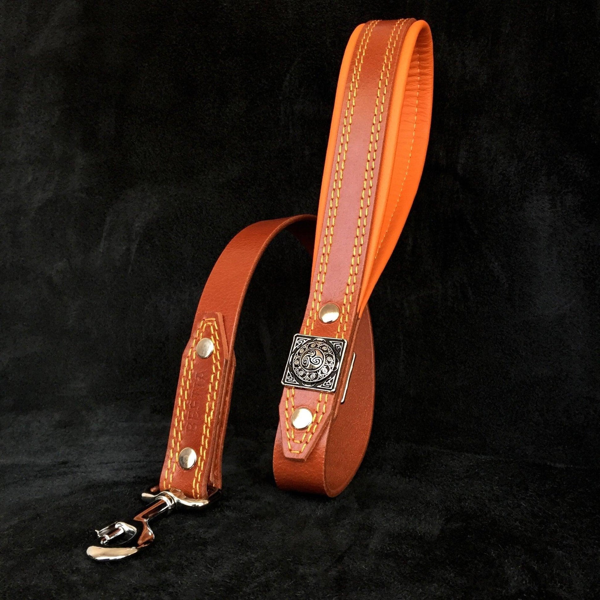 Das „Eros“ Halsband – 6,5 cm (2,5 Zoll) breit in Braun-2